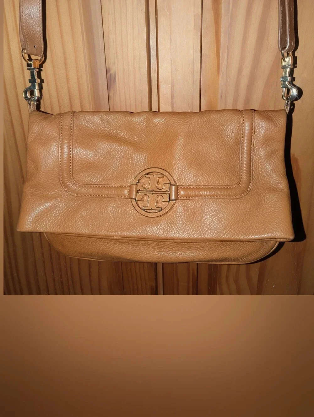 Tory Burch Amanda Fold Over Leather Crossbody Clutch Bag in Cognac Tan
